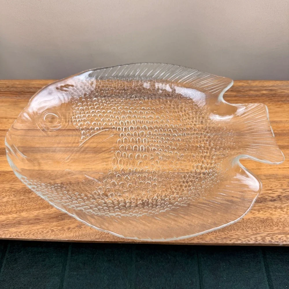 Arcoroc France Clear Glass Fish Plates Set of 6 Textured Coastal Plates
